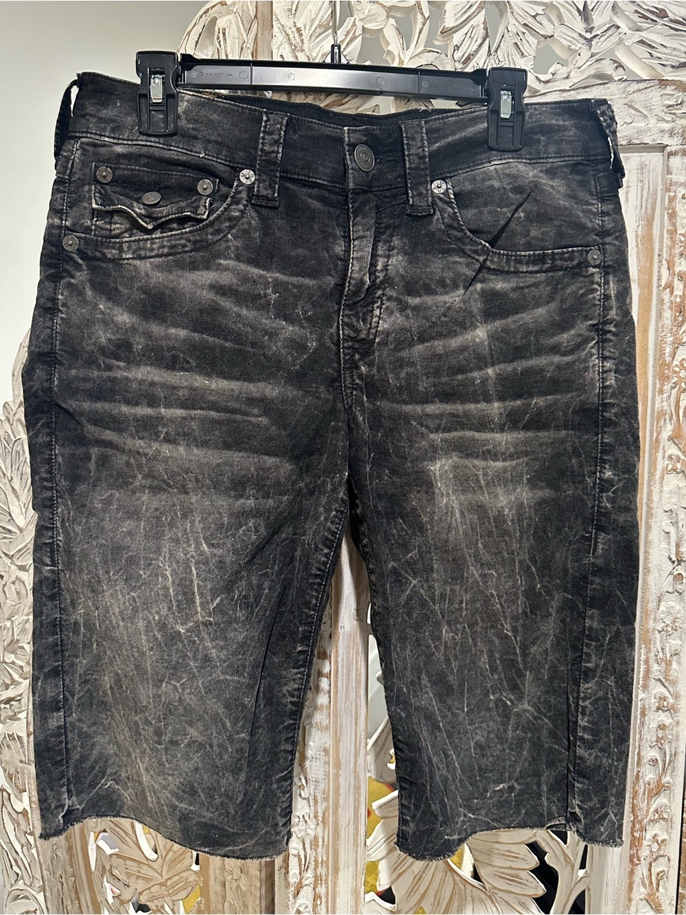 True Religion Black Washed Relaxed Men’s Jeans Shorts